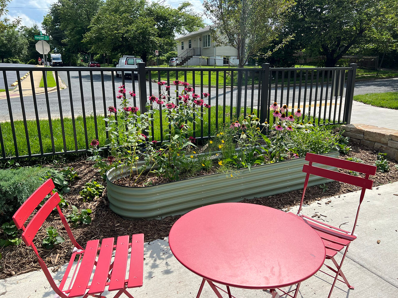 cafe table and chairs at edith throckmorton park